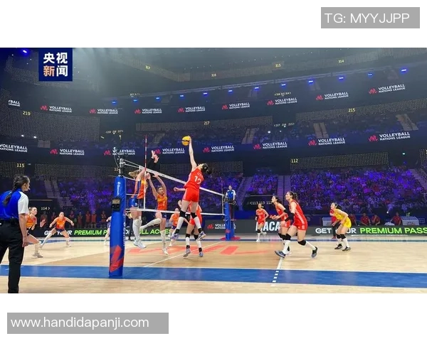 中国女排在南京迎战意大利队全力争胜展现团队精神与竞技风采